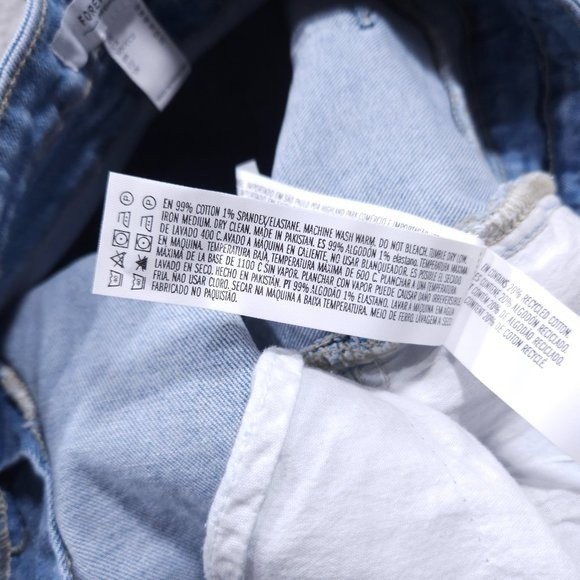 Forever 21 High Rise Slim Fit Flare Jeans Women's Plus Size 18 Light Wash Y2K - Picture 7 of 11